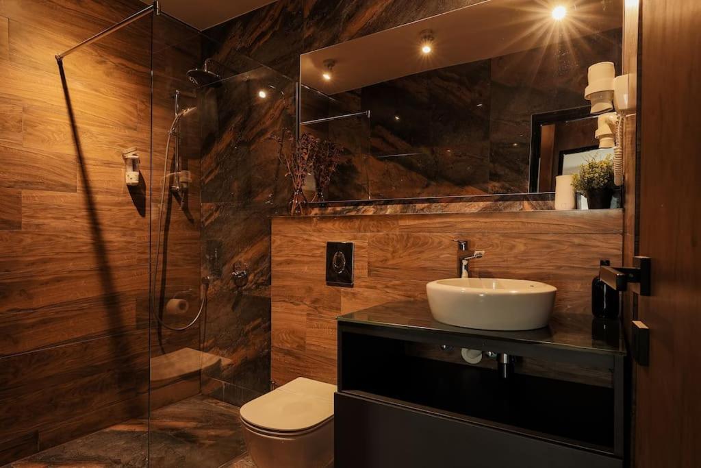 Nest Inn Magic Apartment Клуж-Напока Екстер'єр фото